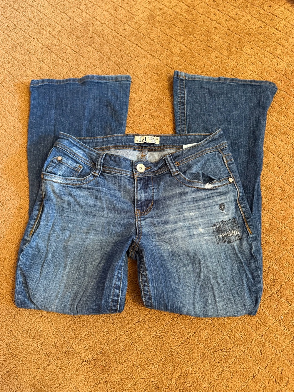 L.E.I Ashley Trouble Flare Dark Wash Button Snap Pocket Jeans Women’s Size 11